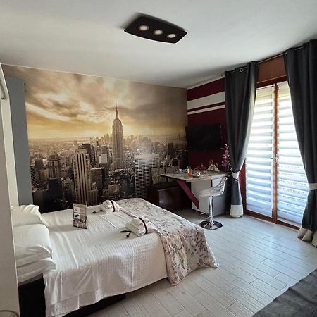 Studio Flat Policlinico G B Rossi Borgo Roma Verona Buitenkant foto